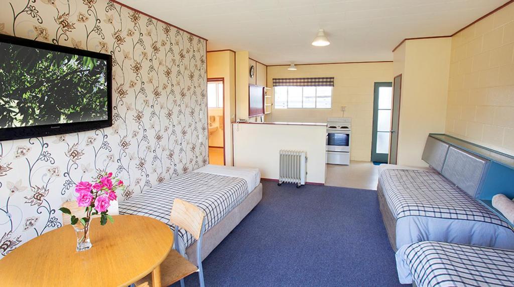 Broadway Motel & Miro Court Villas Matamata Habitación foto